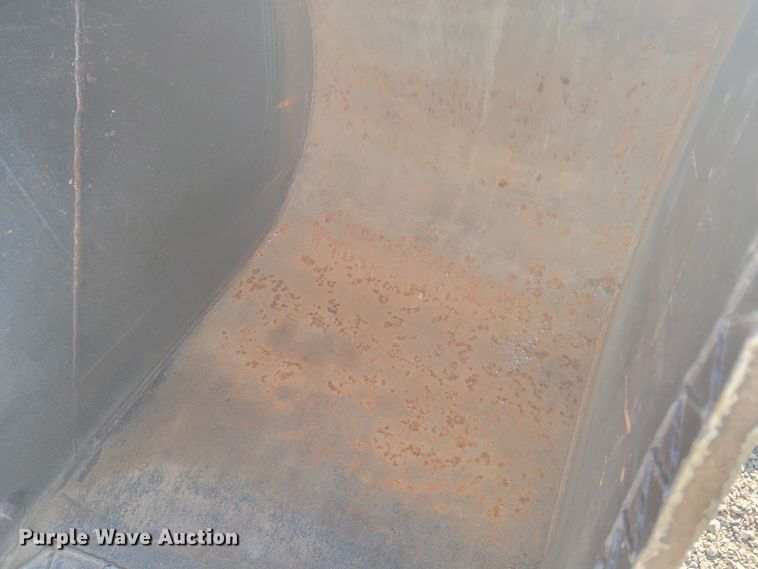 image for item ME9577 1988 Caterpillar 215C LC  excavator