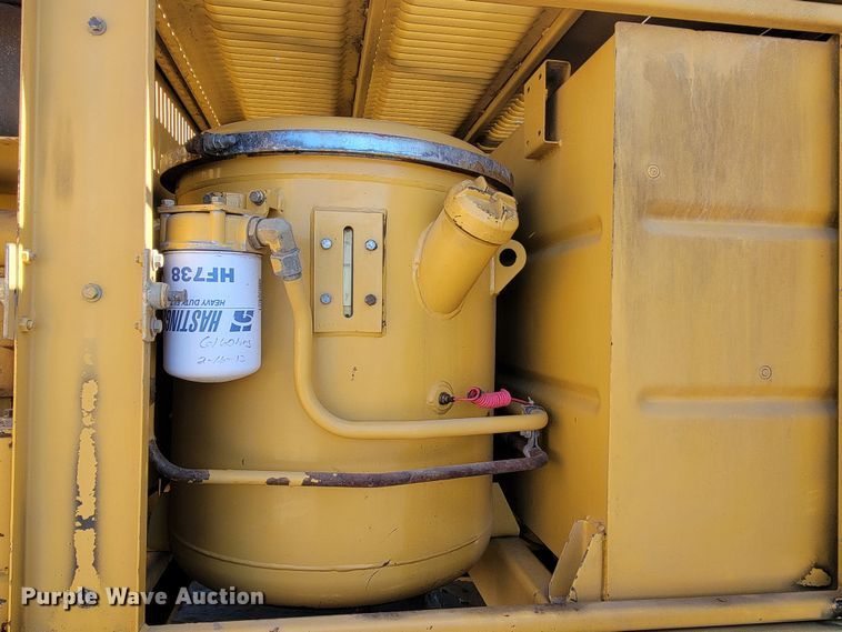 image for item ME9577 1988 Caterpillar 215C LC  excavator