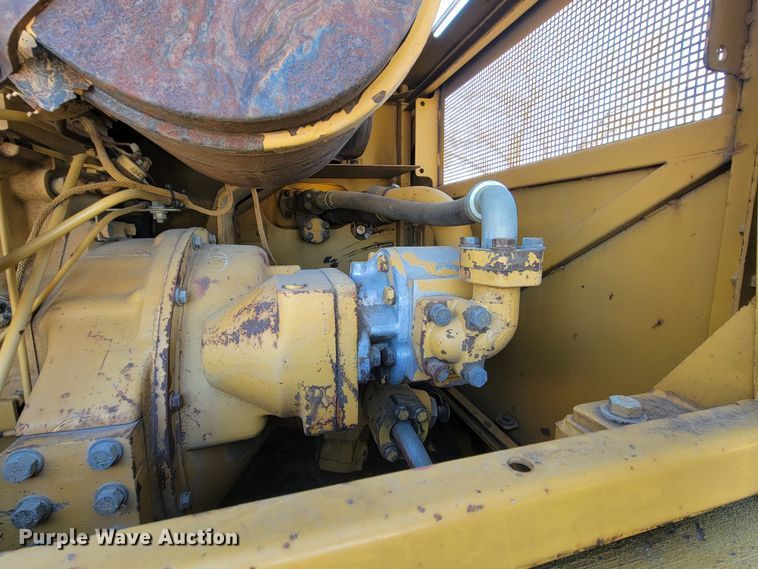 image for item ME9577 1988 Caterpillar 215C LC  excavator