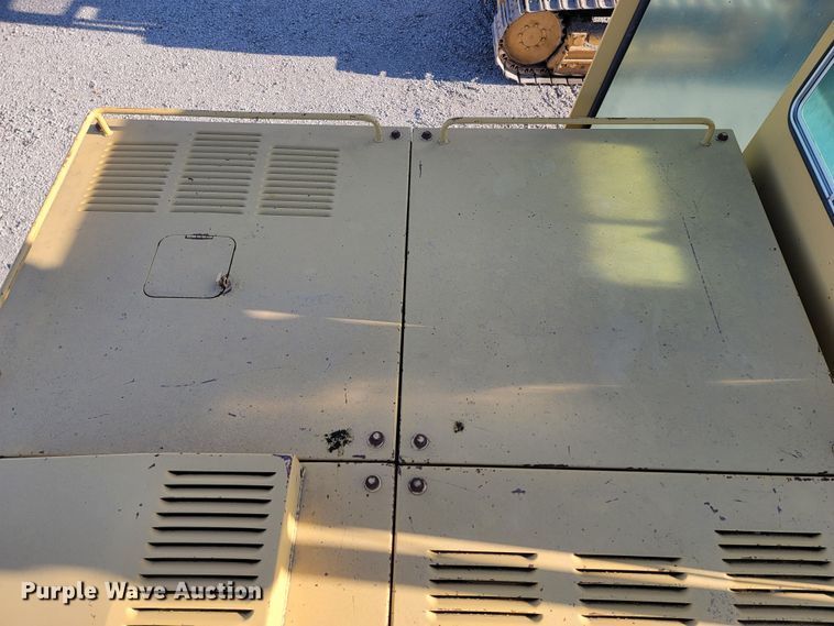 image for item ME9577 1988 Caterpillar 215C LC  excavator