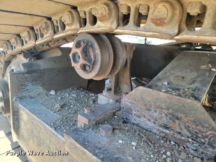 image for item ME9577 1988 Caterpillar 215C LC  excavator