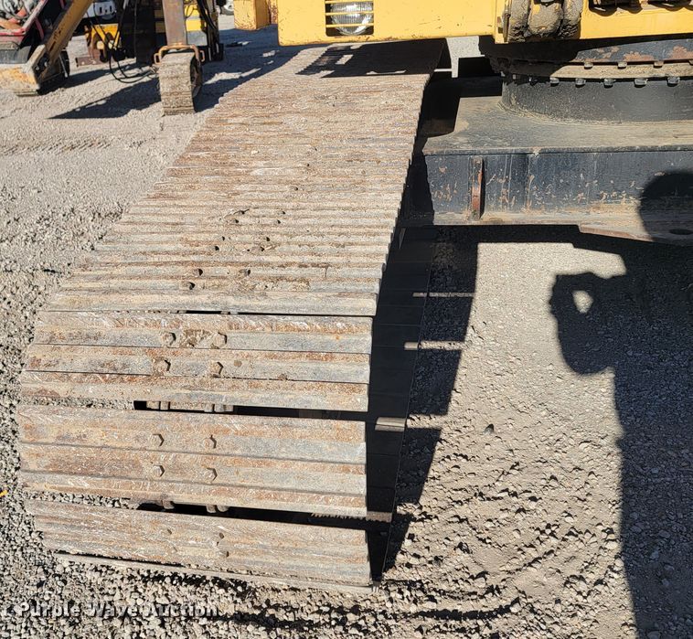 image for item ME9577 1988 Caterpillar 215C LC  excavator