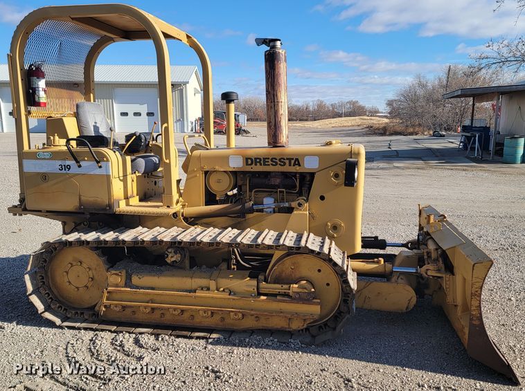 image for item ME9578 Dressta TD-7E  dozer