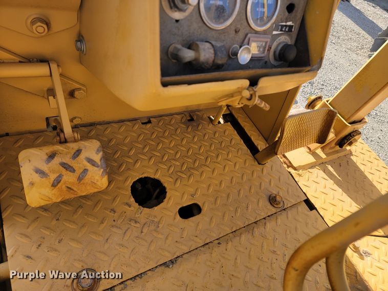 image for item ME9578 Dressta TD-7E  dozer