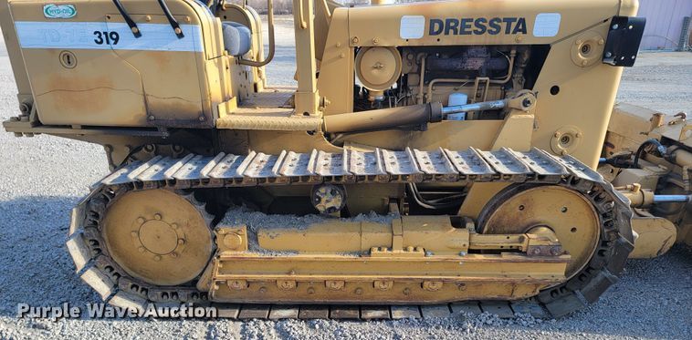 image for item ME9578 Dressta TD-7E  dozer