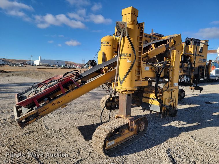 image for item ME9579 1990 Gomaco Commander III GT6300  slip form paver