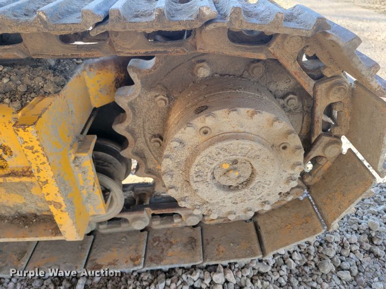 image for item ME9579 1990 Gomaco Commander III GT6300  slip form paver