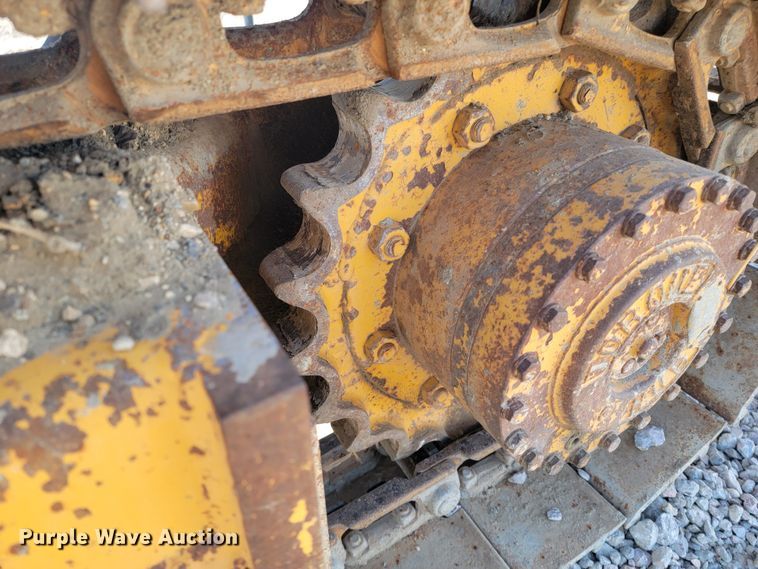 image for item ME9579 1990 Gomaco Commander III GT6300  slip form paver