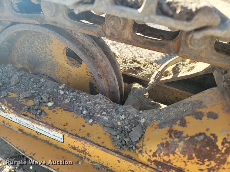 image for item ME9579 1990 Gomaco Commander III GT6300  slip form paver