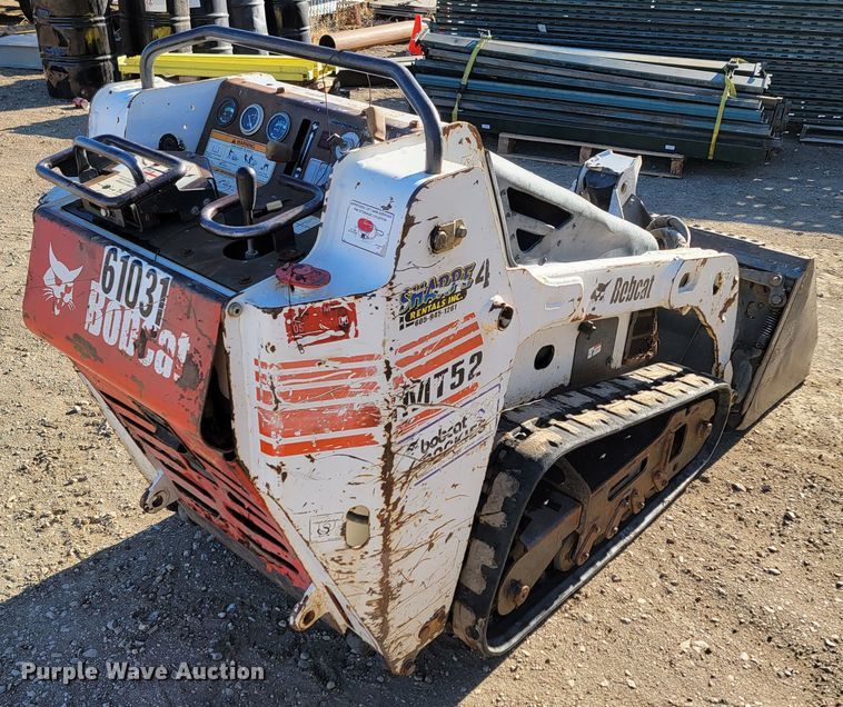 image for item ME9583 2004 Bobcat MT52  compact utility loader
