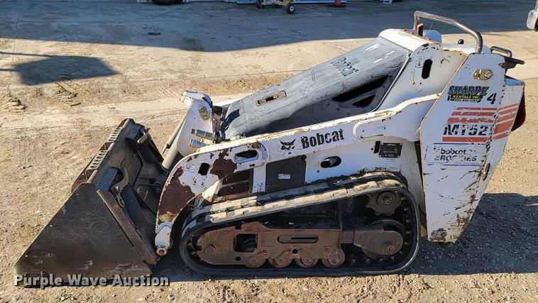 image for item ME9583 2004 Bobcat MT52  compact utility loader