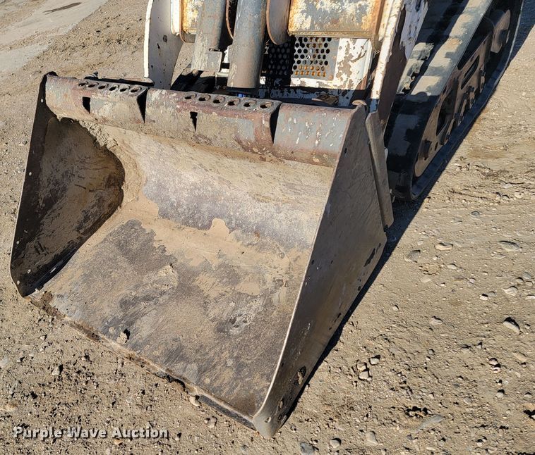 image for item ME9583 2004 Bobcat MT52  compact utility loader