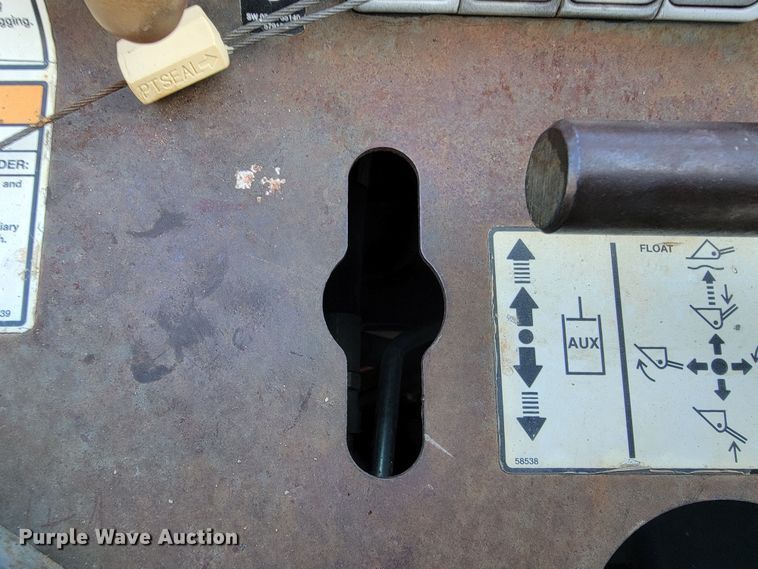 image for item ME9583 2004 Bobcat MT52  compact utility loader