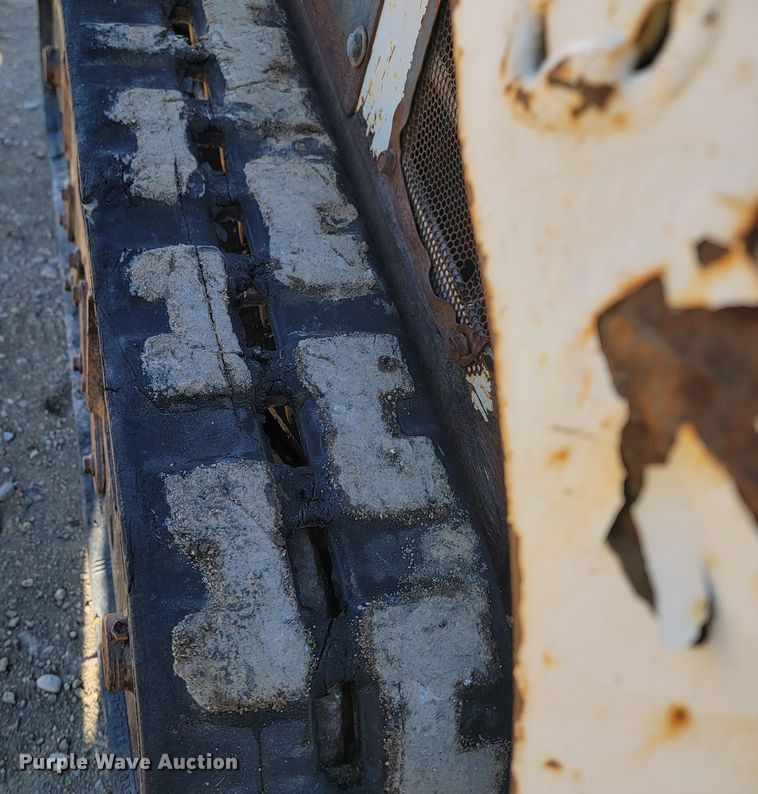 image for item ME9583 2004 Bobcat MT52  compact utility loader