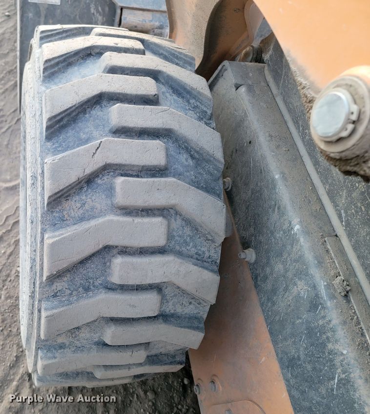 image for item ME9586 2018 Case SR210  skid steer loader