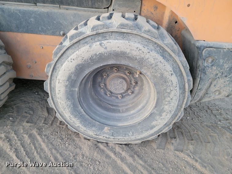image for item ME9586 2018 Case SR210  skid steer loader