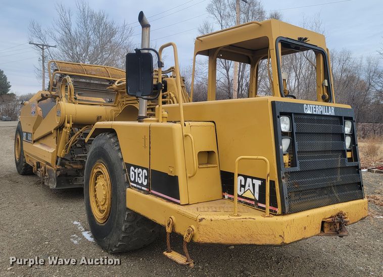 image for item ME9609 1994 Caterpillar 613C Series II  elevating scraper