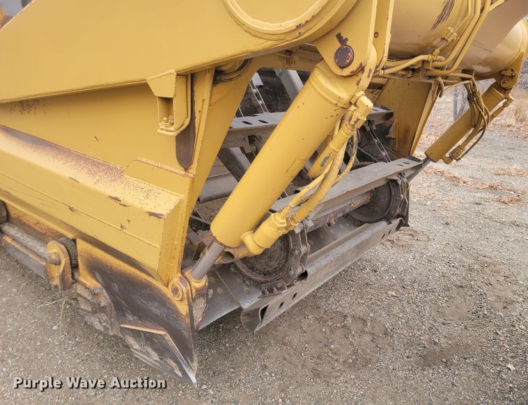 image for item ME9609 1994 Caterpillar 613C Series II  elevating scraper