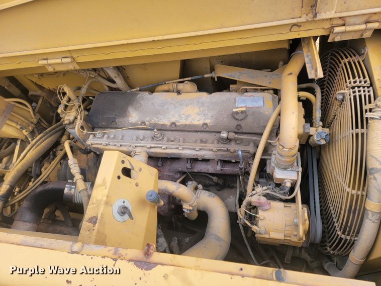 image for item ME9609 1994 Caterpillar 613C Series II  elevating scraper