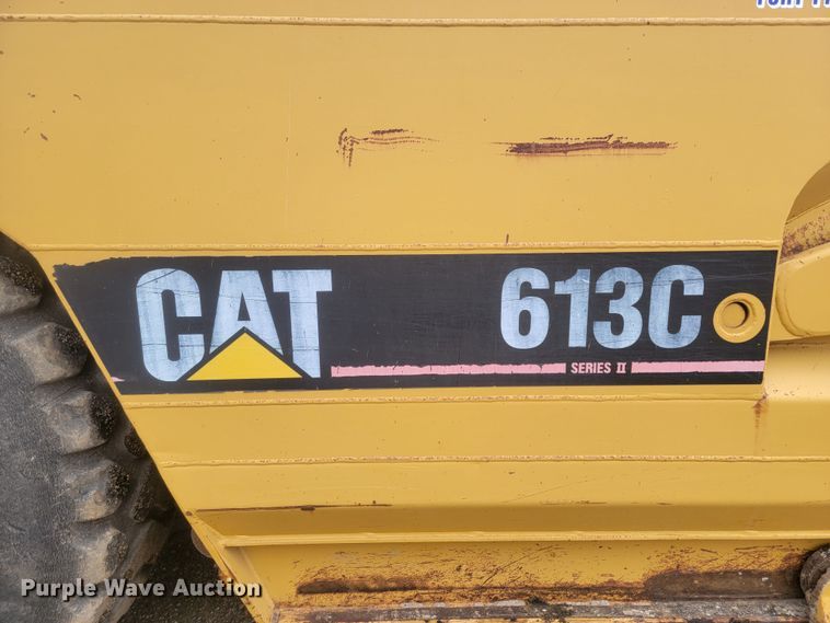 image for item ME9609 1994 Caterpillar 613C Series II  elevating scraper