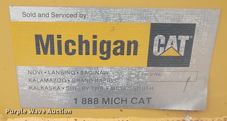 image for item ME9609 1994 Caterpillar 613C Series II  elevating scraper