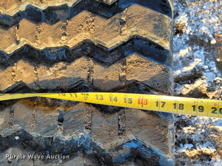 image for item ME9615 2015 Bobcat T750  tracked skid steer loader