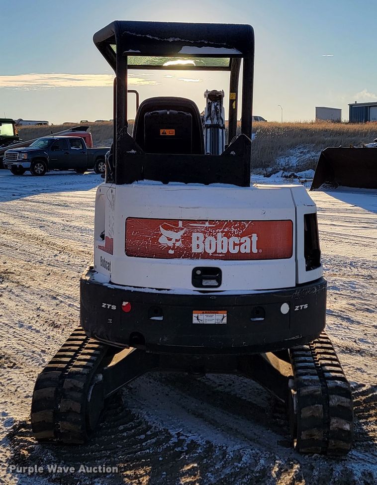 image for item ME9616 2013 Bobcat E35  mini excavator