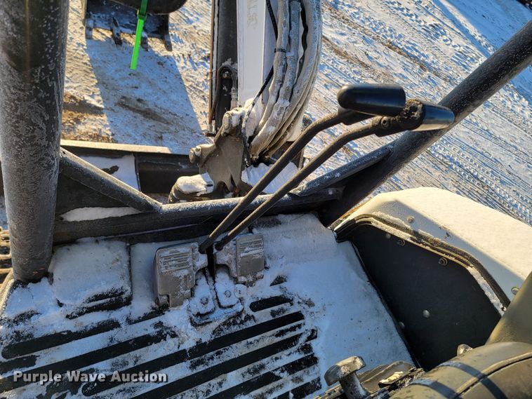 image for item ME9616 2013 Bobcat E35  mini excavator