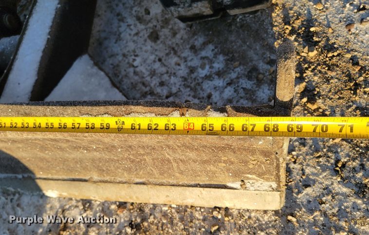 image for item ME9616 2013 Bobcat E35  mini excavator