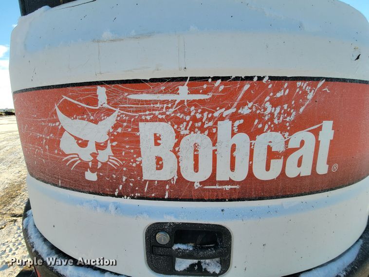 image for item ME9616 2013 Bobcat E35  mini excavator