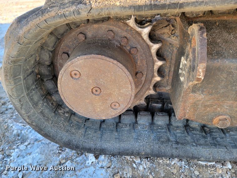 image for item ME9616 2013 Bobcat E35  mini excavator