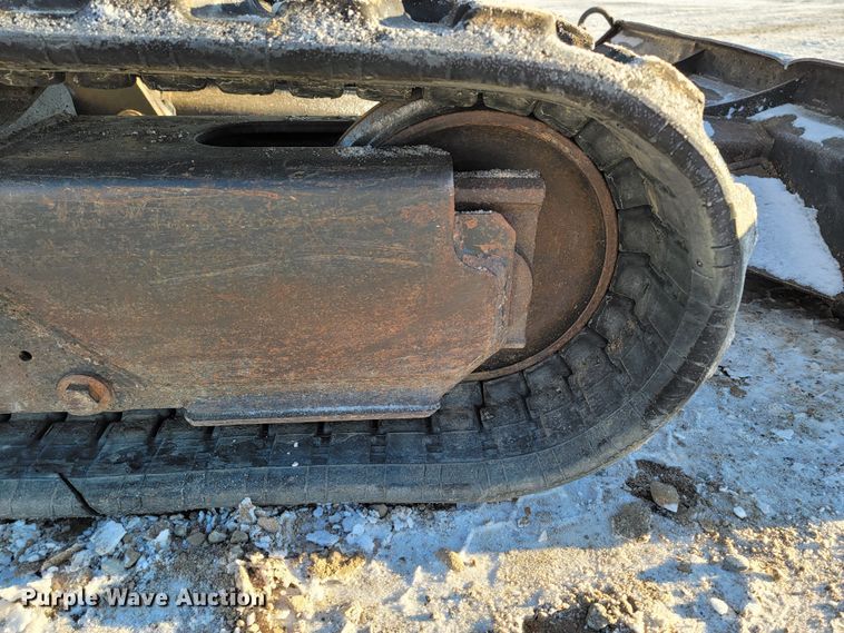 image for item ME9616 2013 Bobcat E35  mini excavator