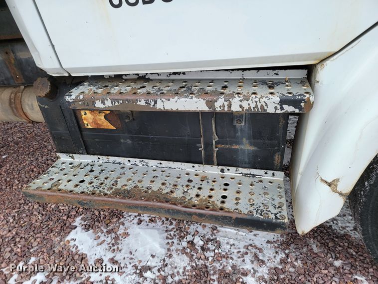 image for item ME9619 1998 Freightliner FL70  dump flatbed truck