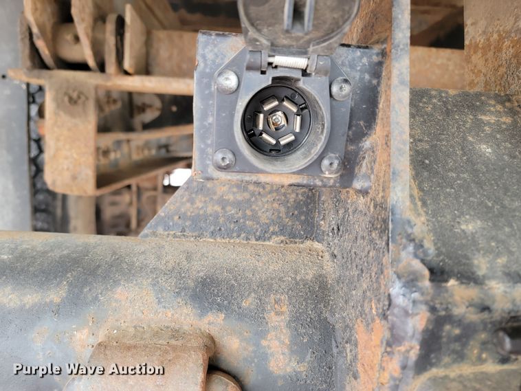 image for item ME9619 1998 Freightliner FL70  dump flatbed truck