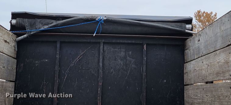 image for item ME9619 1998 Freightliner FL70  dump flatbed truck