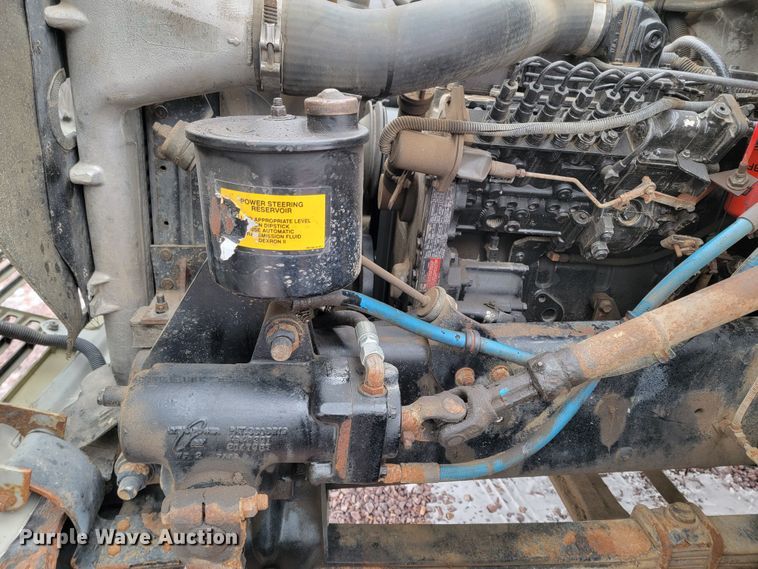 image for item ME9619 1998 Freightliner FL70  dump flatbed truck