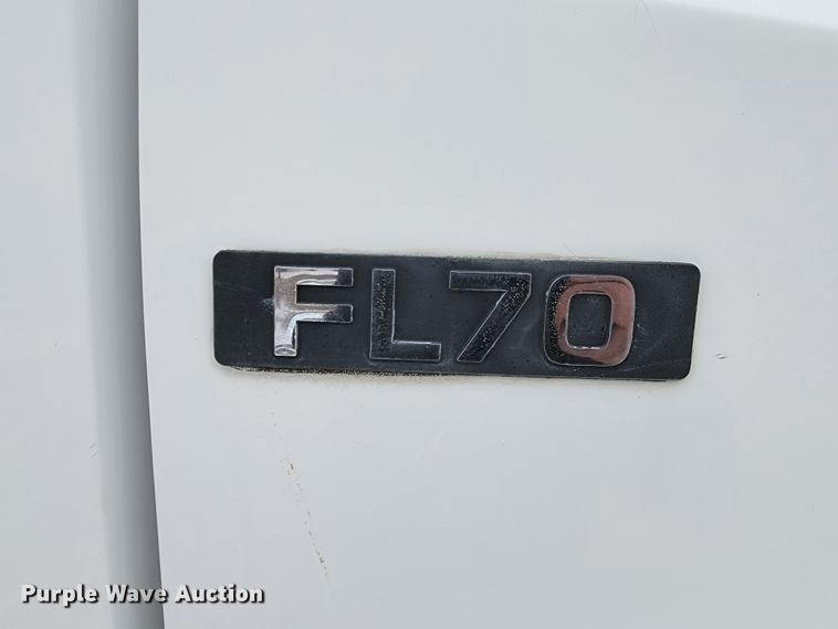 image for item ME9619 1998 Freightliner FL70  dump flatbed truck