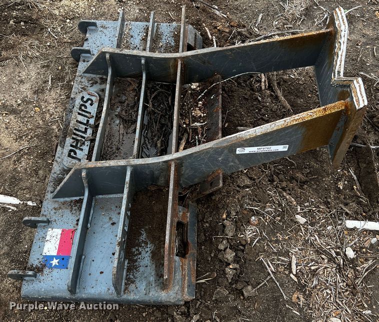 image for item MF9782 Phillips  11"W skid steer grubber