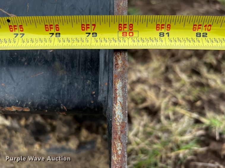 image for item MF9788 Kubota AP-HD80LT  skid steer bucket