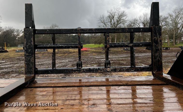 image for item MF9794 Caterpillar  8'L forks