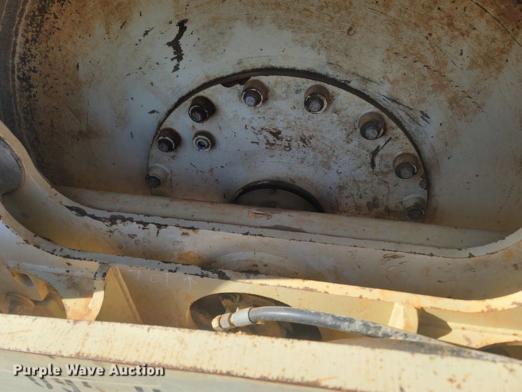 image for item MH9579 2006 Ingersoll Rand SD-100D TF  single drum vibratory roller