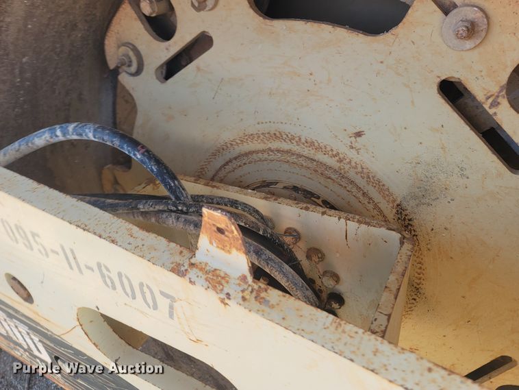 image for item MH9579 2006 Ingersoll Rand SD-100D TF  single drum vibratory roller