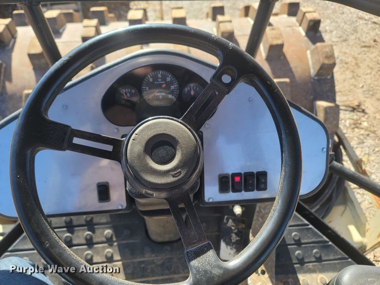 image for item MH9579 2006 Ingersoll Rand SD-100D TF  single drum vibratory roller