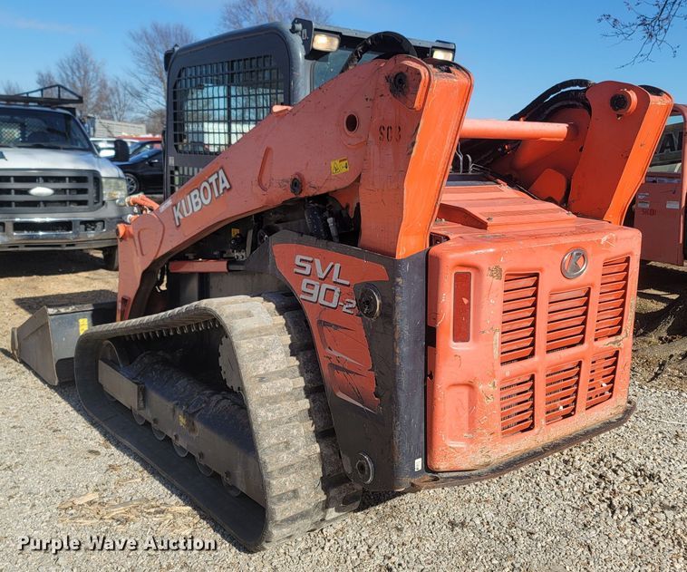 image for item MH9581 2015 Kubota SVL90-2  tracked skid steer loader