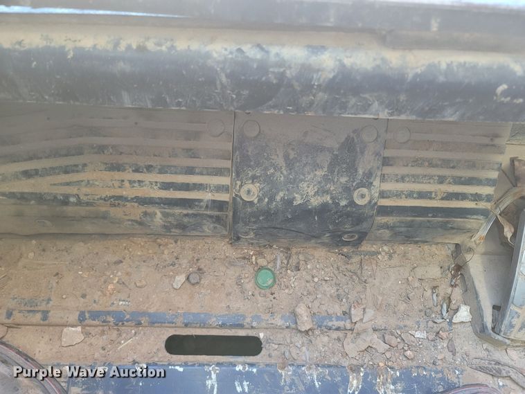 image for item MH9581 2015 Kubota SVL90-2  tracked skid steer loader