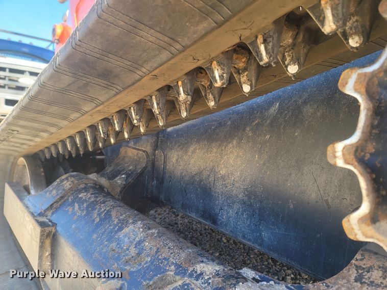 image for item MH9581 2015 Kubota SVL90-2  tracked skid steer loader