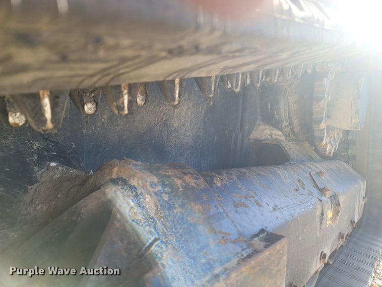 image for item MH9581 2015 Kubota SVL90-2  tracked skid steer loader