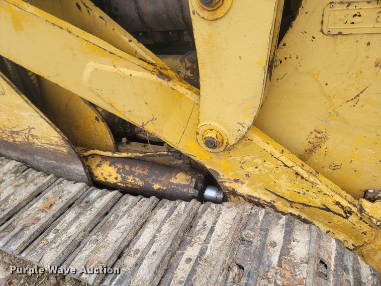 image for item MH9586 Allis-Chalmers 6G  track loader