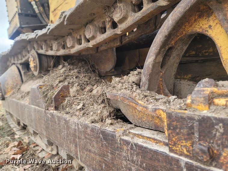 image for item MH9586 Allis-Chalmers 6G  track loader