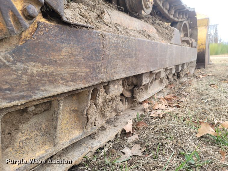 image for item MH9586 Allis-Chalmers 6G  track loader